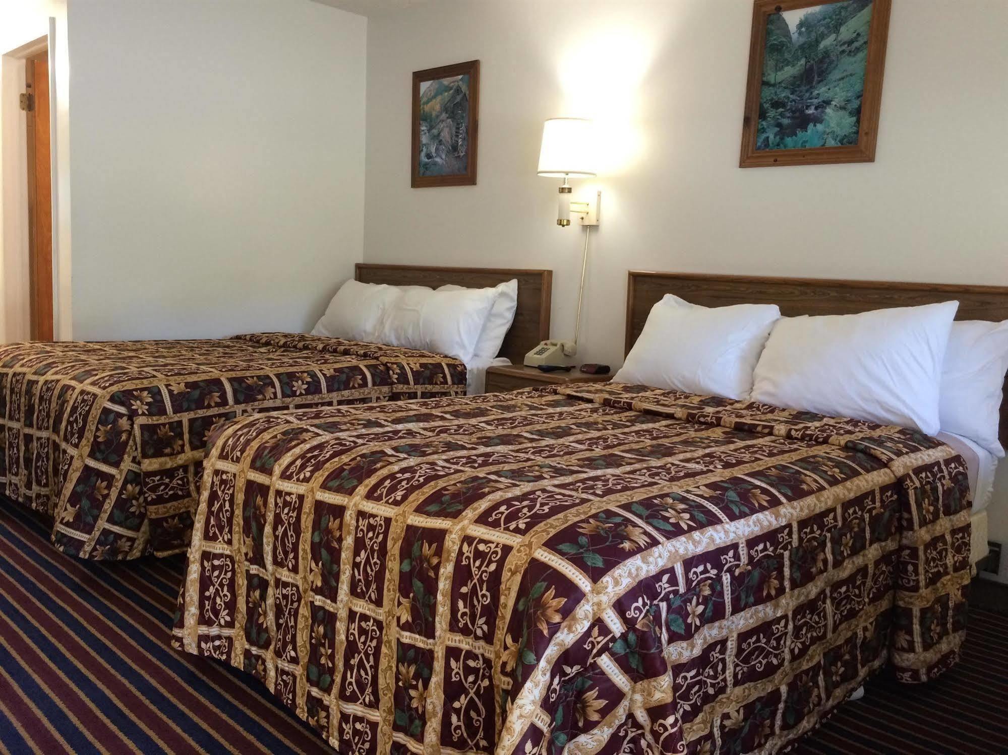 Port Lodge Motel Pulaski Esterno foto