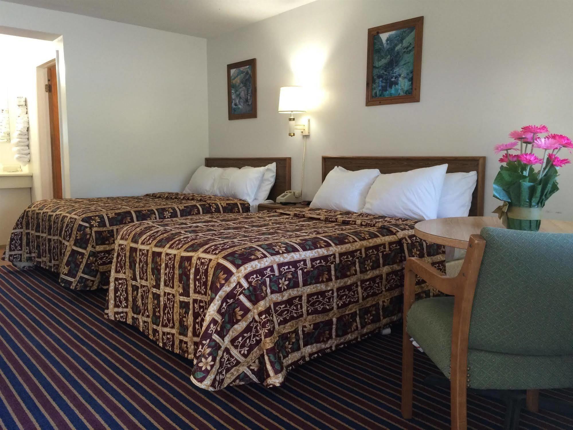 Port Lodge Motel Pulaski Esterno foto