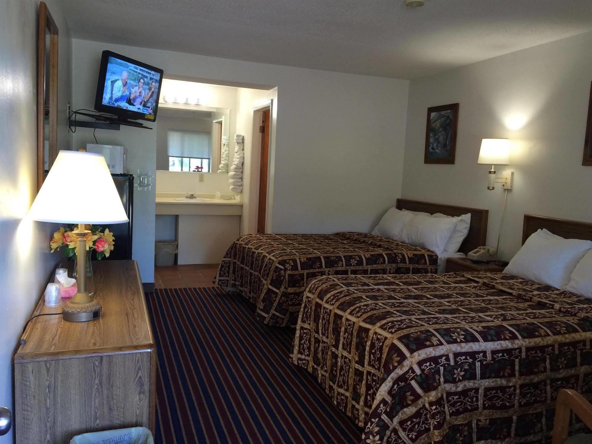 Port Lodge Motel Pulaski Esterno foto