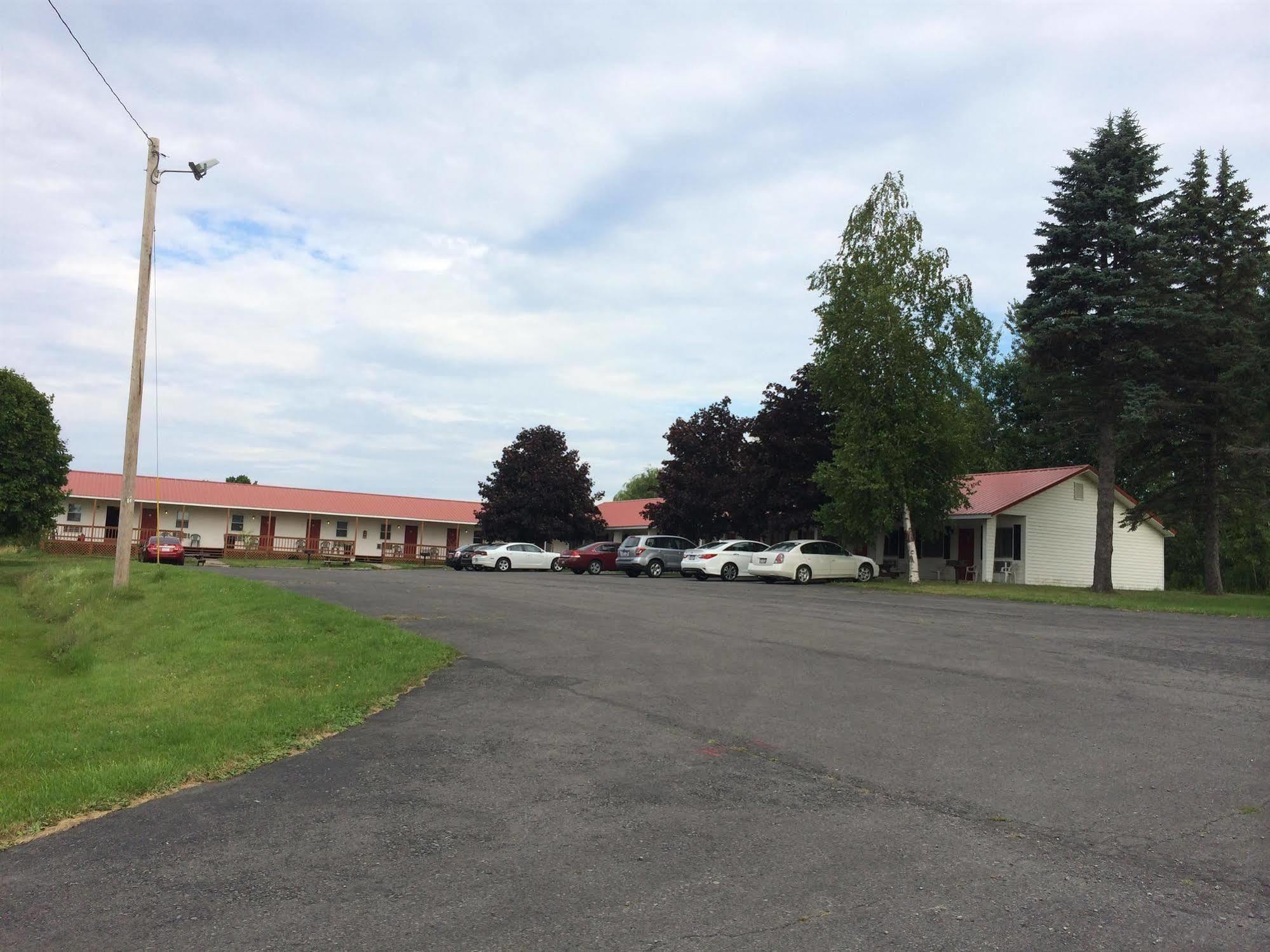 Port Lodge Motel Pulaski Esterno foto